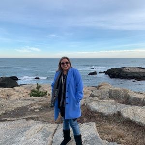 Meet your Posher, Melony